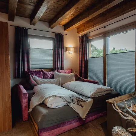 Chalet Chalet Olivia Seefeld in Tirol