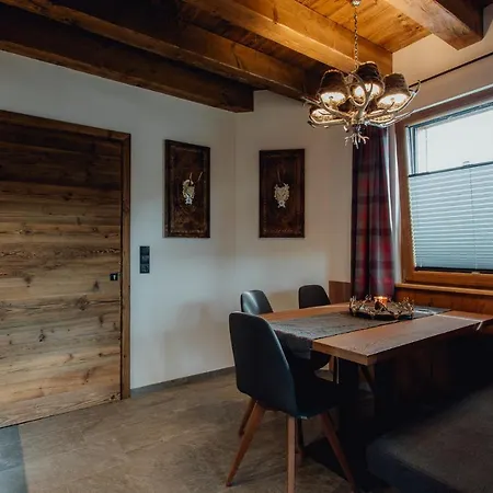 Chalet Olivia * Seefeld in Tirol
