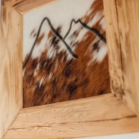 Olivia Seefeld in Tirol